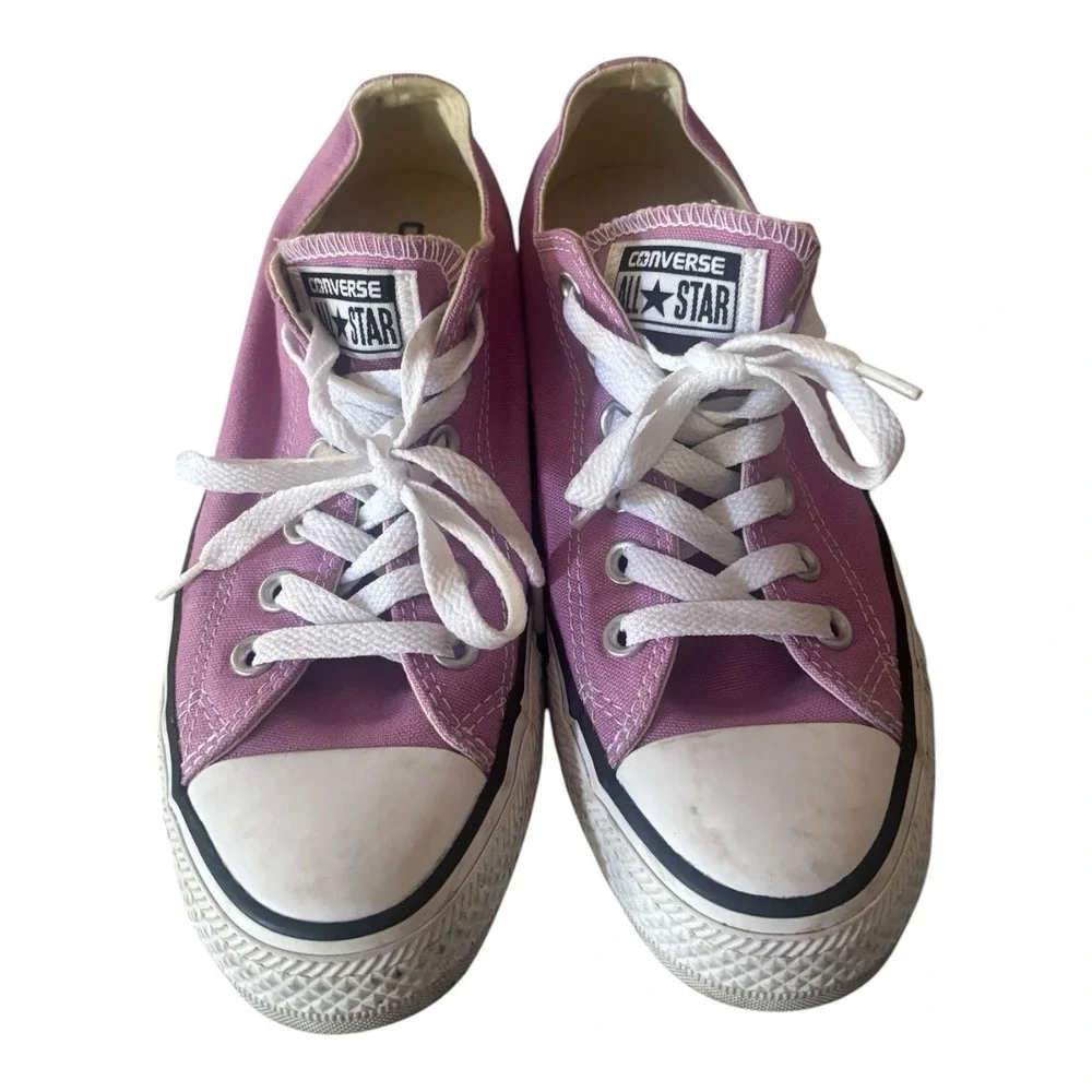 Converse Chuck Taylor Soft Lilac Low Top Sneakers Womens Size 7 Mens 5